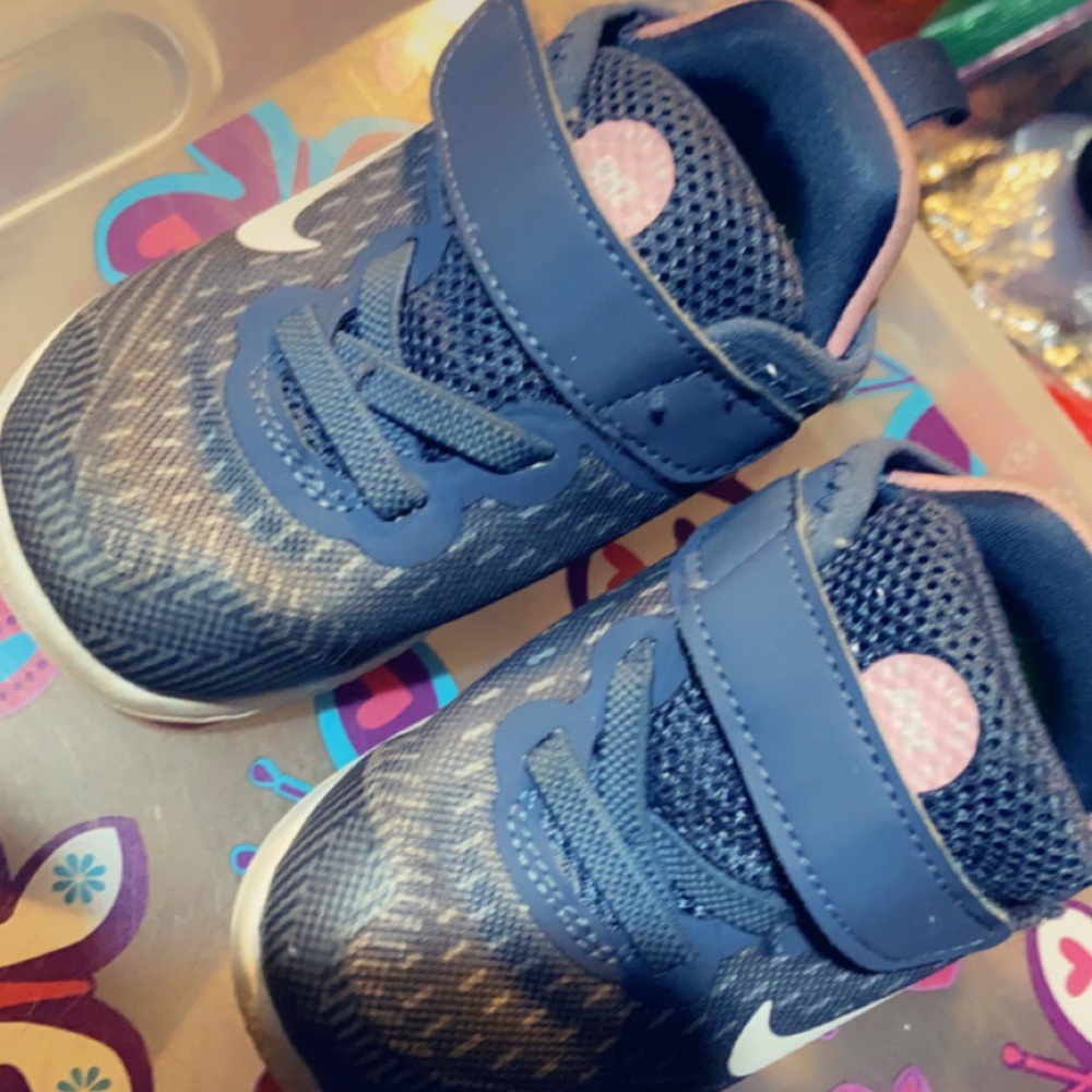 Nike shoes